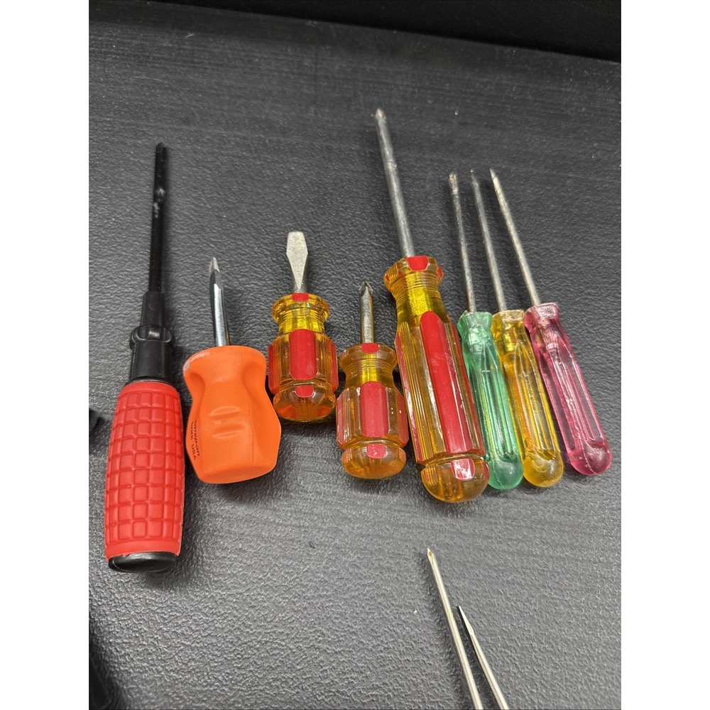Used Tools. Mix Pieces - Picture 2 of 12